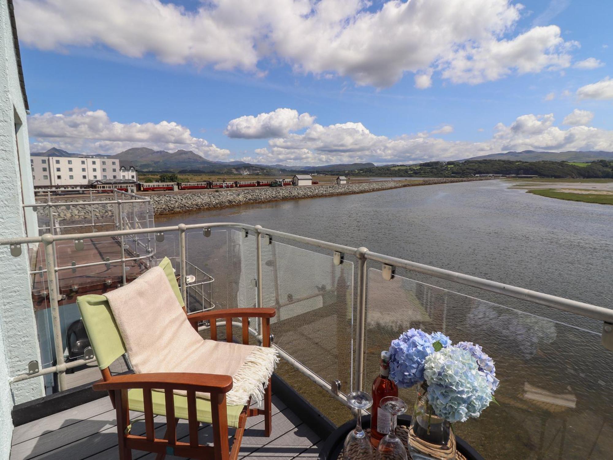 Estuary Escape Apartman Porthmadog Kültér fotó